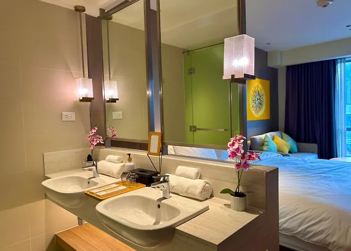 Primo Espacio At Residences Acqua * Manila